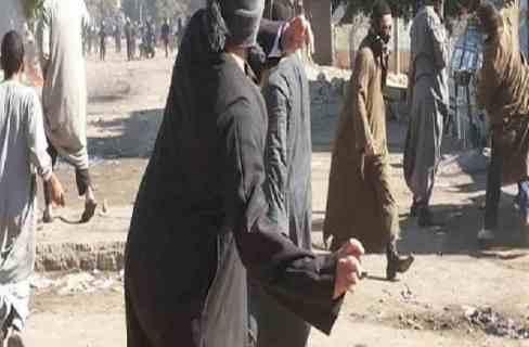 تجدد الاشتباكات بين عائلتين بكوم أمبو وسط غياب الأمن