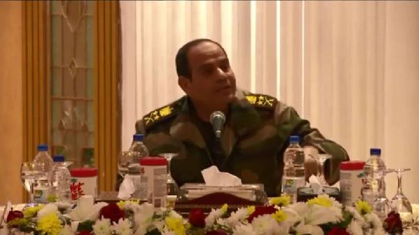 خوفا من التسريب .. تفتيش إلكتروني وذاتي لحضور اجتماع السيسي