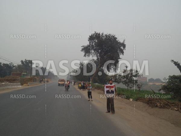 سلسلة بشرية بـ”أنشاص الرمل” للتنديد بالغلاء