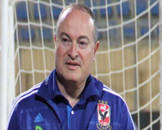 الأهلي يقبل استقالة طبيبه رسميًا