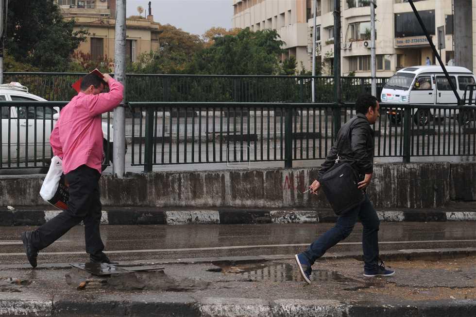 تادرس: مصر تشهد بدء الشتاء21 ديسمبر.. والخريف 89 يومًا