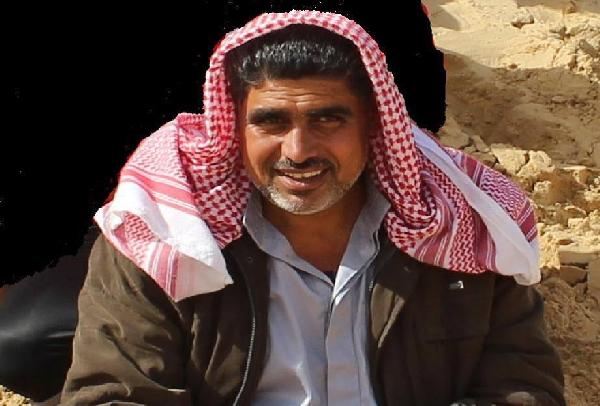 الموت يصارع صائد الصقور بمعسكرات الانقلاب