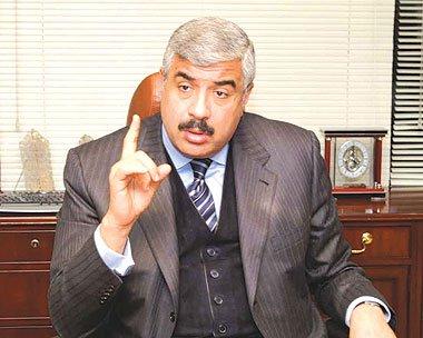 زوجة “هشام طلعت” تلتقي النائب العام للإفراج عنه