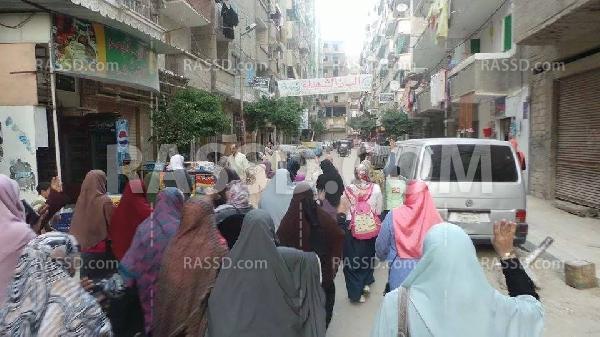 تظاهرة تطالب بالقصاص لـ”نساء ضد الانقلاب” بالإسكندرية