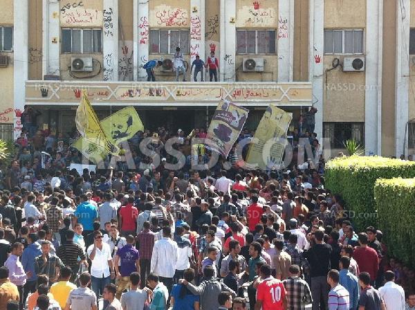 بالصور..انتفاضة طلاب الأزهر لرفض الانقلاب