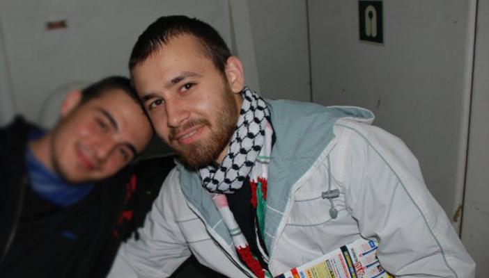 أسرة أحد ضحايا سفينة مرمرة تتقدم بدعوى ضد “باراك” بأميركا