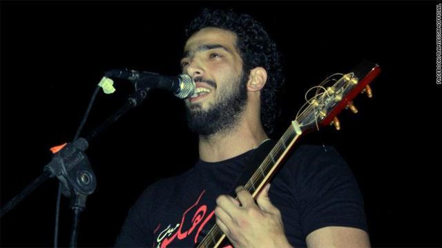 “مطرب الثورة” لاجئ سياسي في السويد