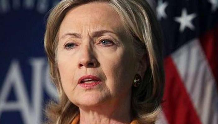 هيلاري كلينتون: أتحمل مسؤولية هجمات بنغازي عام 2012