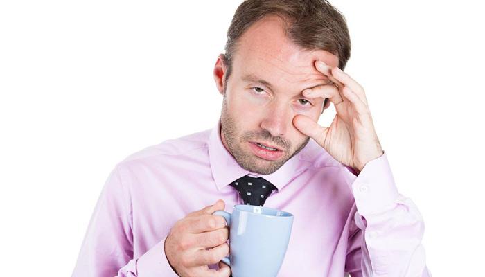 كيف يؤثر الحرمان من النوم على طباع الإنسان؟