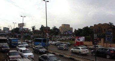 حوادث وتكدس مروري بالقاهرة والجيزة بسبب سقوط الأمطار