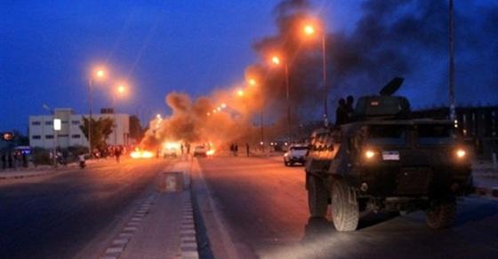 سياسيون : حادث سيناء للتغطية على مقتل جنود مصريين بليبيا