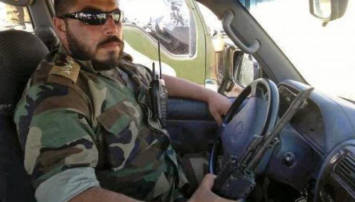 أحد ميليشيات بشار يطعم أسده لحوم المعتقلين.. وغضب على “تويتر”