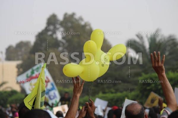 مأمور قسم بالإسماعيلية يستدعي أمهات المعتقلات ويهددهن