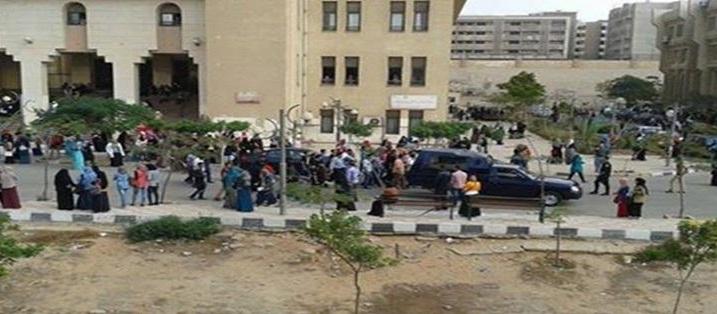 أمن الانقلاب يقتحم جامعة الأزهر بنات ويعتدي على الطالبات