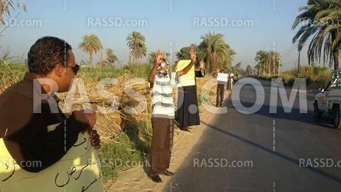 صور|  “نجع حمادي” تتظاهر رفضًا للانقلاب العسكري