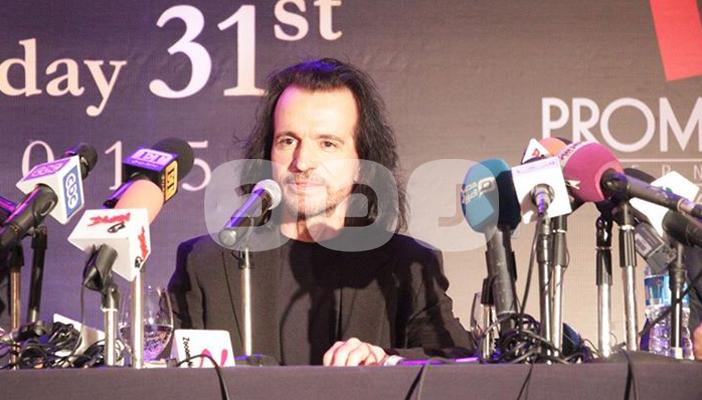 بالصور.. الموسيقار “ياني” يعقد مؤتمرا صحفيا في فندق الماريوت