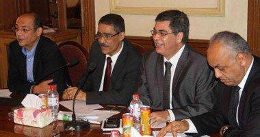 صحفيون وحقوقيون: بيان رؤساء التحرير “تأميم” و”عسكرة” للصحافة