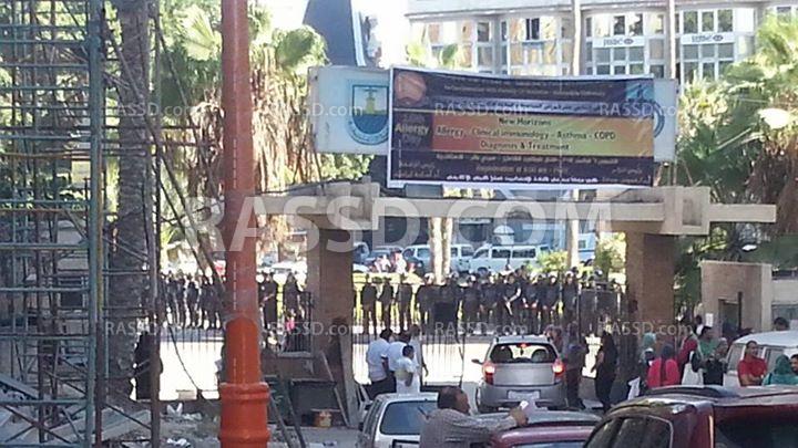 تواجد مكثف لقوات أمن الانقلاب أمام المجمع الطبي بالإسكندرية