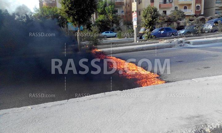 طلاب “6 أكتوبر” يقطعون الطريق احتجاجًا على اعتقال الطالبات