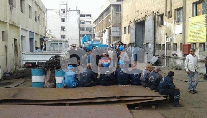 لليوم الثاني.. استمرار الإضراب بالشركة البورسعيدية للمطالبة بعلاوة 10%