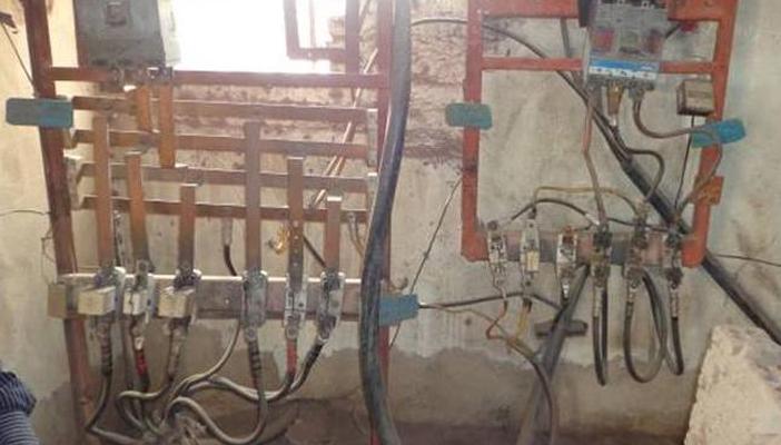 نكشف الأسباب الحقيقية لحوادث الصعق الكهربائي