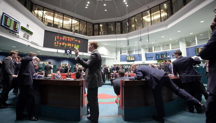 تباين أداء شهادات الإيداع المصرية