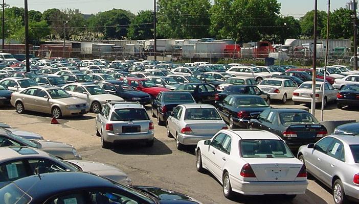 فرض ضريبة مبيعات علي السيارات المستعملة 30%