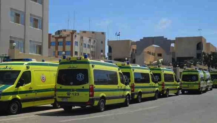 سيارات الإسعاف تتوجه لمطار كبريت انتظارا لجثامين ضحايا الطائرة الروسية