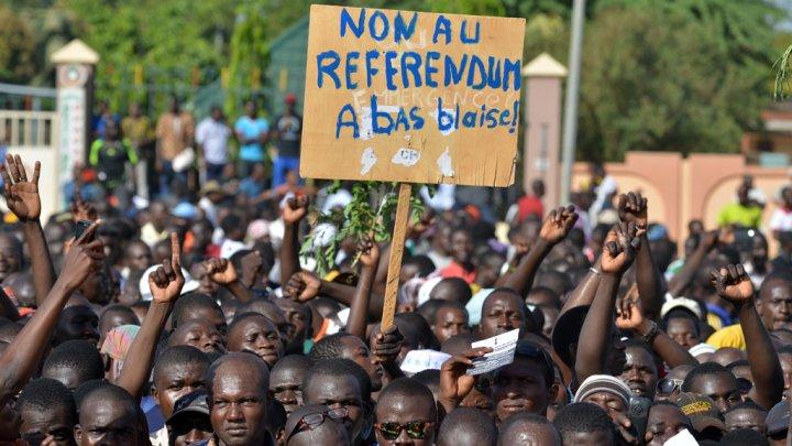 أعمال النهب تعمّ “واجادوجو” عقب رحيل “كمباوري”