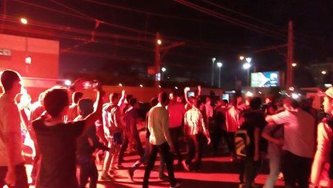 فيديو| تظاهرة معارضة للانقلاب بمحيط قصر الاتحادية