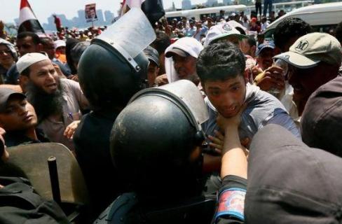 اعتقال ثلاثة طلاب بالمنصورة