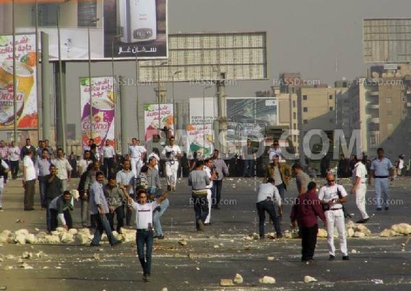 بالصور..الشرطة والبلطجية “إيد واحدة” على الدائري