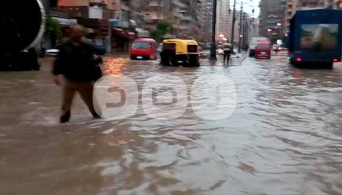 السيول تفصل التيار الكهربائي عن الإسكندرية والبحيرة