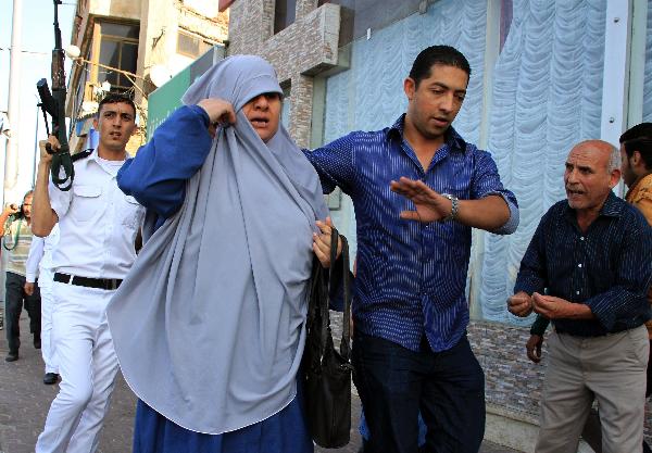 الديلي نيوز” تنقل عن حقوقي إجبار الفتيات علي “اختبارت حمل””