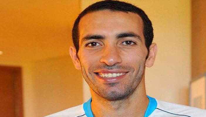 أبو تريكة يحيي “ذكرى وفاة” رئيس الأهلي السابق