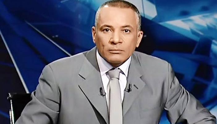 بالفيديو.. رشق أحمد موسى بـ”البيض” في بريطانيا