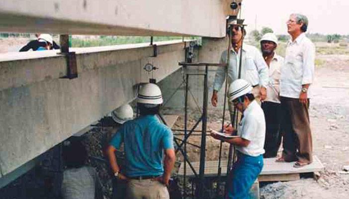 تراجع العاملين الأجانب بالقطاعين “العام والخاص”