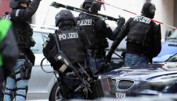 الأمن الألماني يعتقل شخصًا بتهمة الانتماء لـ”تنظيم الدولة”