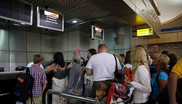 الغرف السياحية: بوتين وجَّه ضربة قاصمة لمصر بتعليق الرحلات الروسية