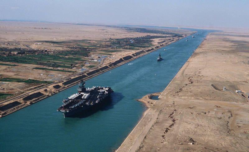 الجيش يطارد المتظاهرين والصهاينة يحمون القناة