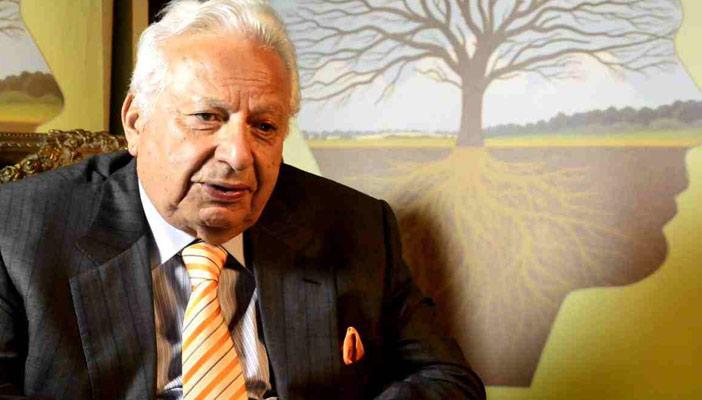 مستشار السيسي: المصريون يفتقدون لتحمل المسؤولية والإتقان والانضباط