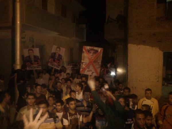 ‏مسيرة قرية سقارة بالجيزة “الشعب يحيى صمود الرئيس “‏