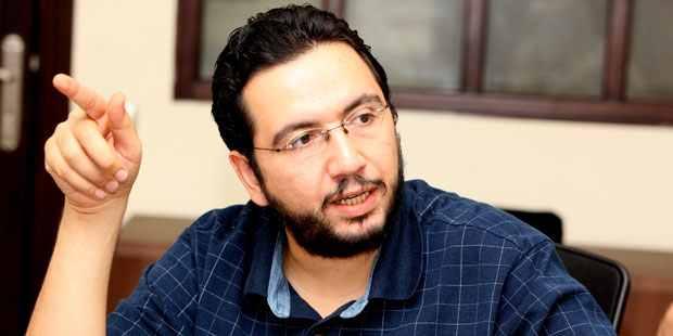 بلاغ للمدعى العسكري ضد “بلال فضل” بتهمة إهانة الجيش