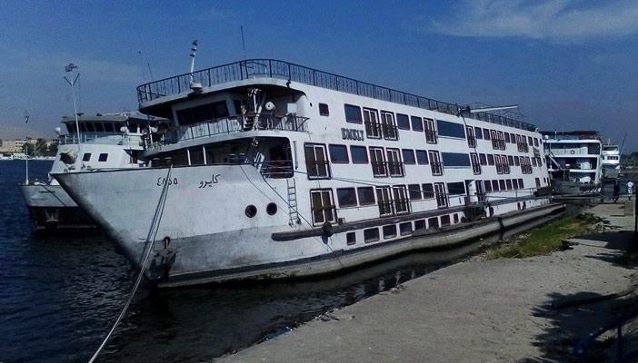 إنقاذ الباخرة السياحية “كايرو” بالأقصر