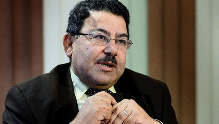 ثارت الأشياء فمتى يثور الأحياء؟