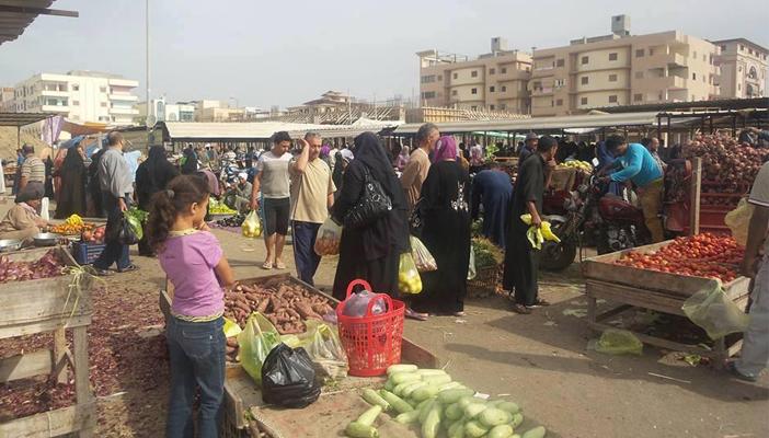 استقرار أسعار السلع بدمياط بعد تحسن حالة الطقس