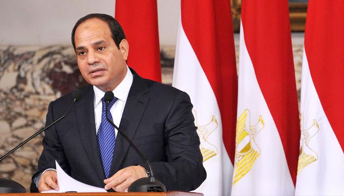 صحيفة إيطالية: السيسي فشل فشلًا ذريعًا وحوّل مصر إلى “أرض المؤامرات”