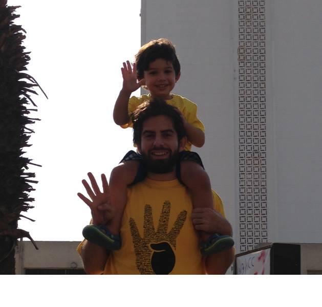 رصد تحاور معد فنجان قهوة لزوجة كل شهيد