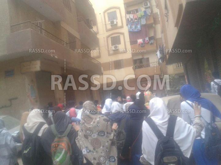 بلطجية يهاجمون مسيرة طلابية في حلمية الزيتون