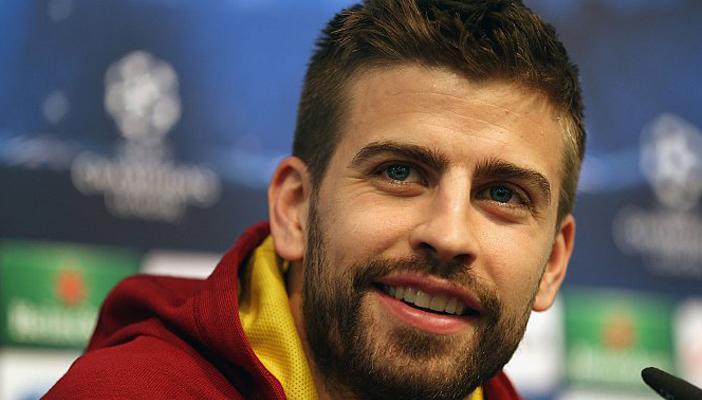 بيكيه: ثلاثي برشلونة الأفضل في العالم